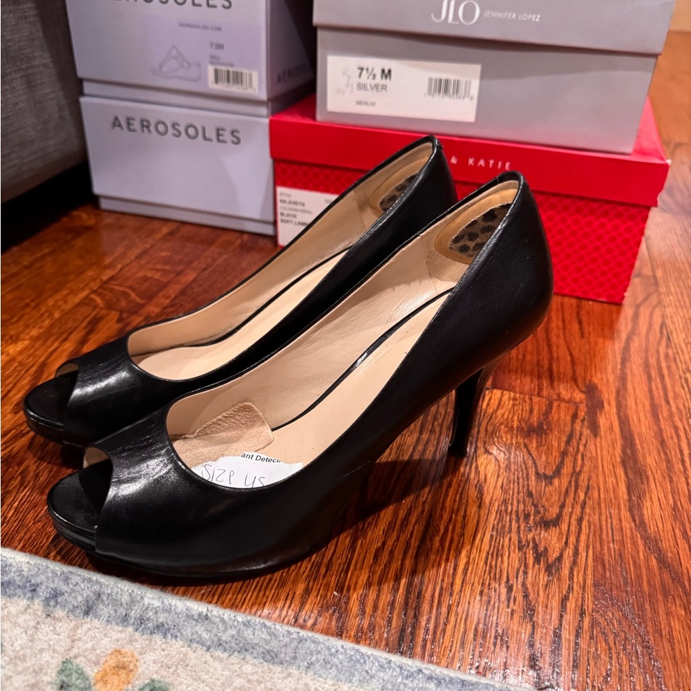 Nine West Black Peep Toe Heels